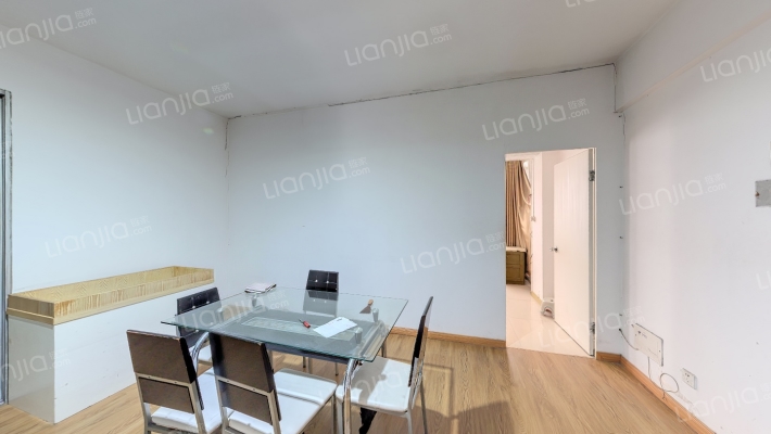 解放路团结小区二手房实景图