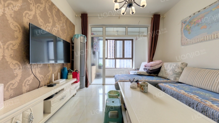 天悦龙栖台二手房实景图