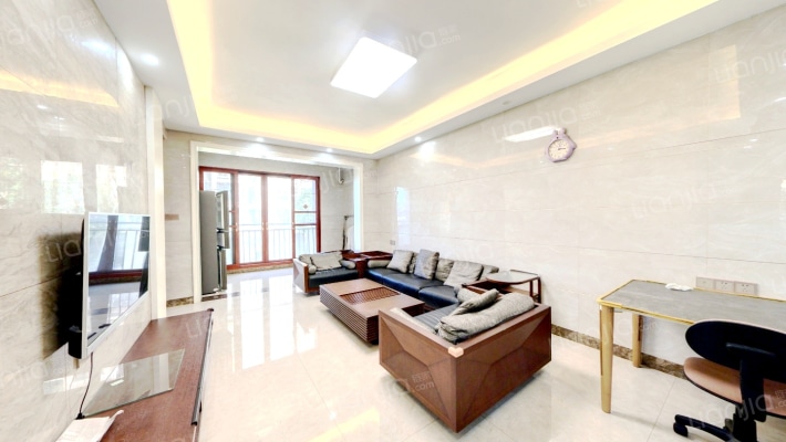 东江学府三期二区二手房实景图