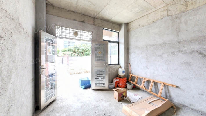 横东一村街竹岭巷二手房实景图