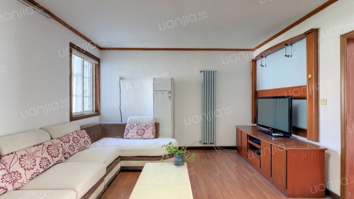 圣得山庄二手房实景图