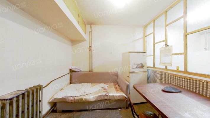 铁41宿舍二手房实景图