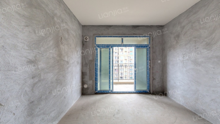 名流印象三期二手房实景图