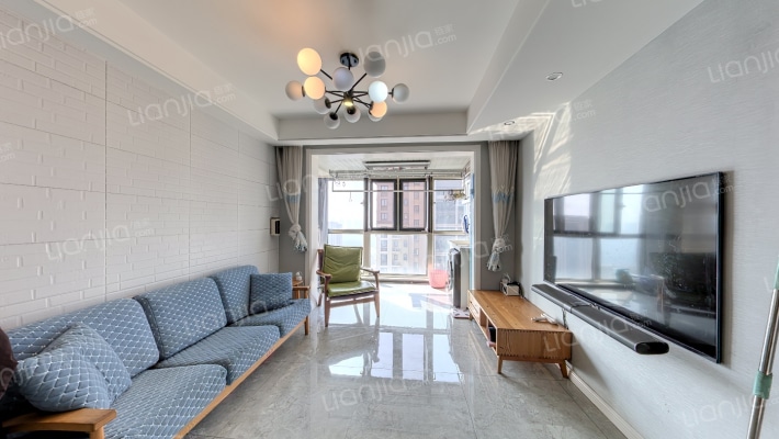 新城吾悦广场一期二手房实景图