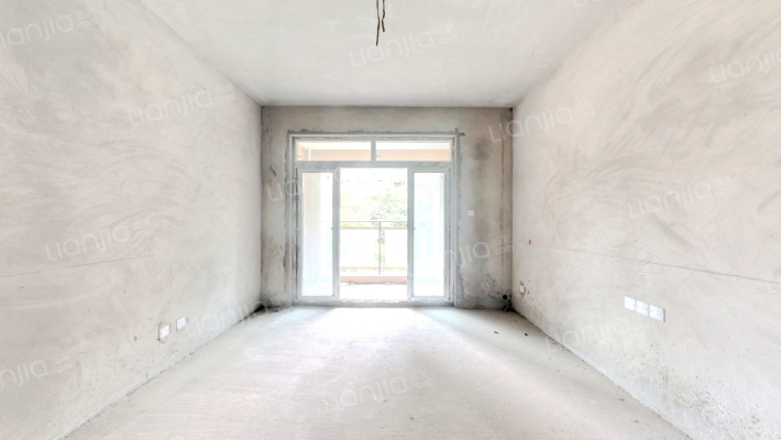 V时代二手房实景图