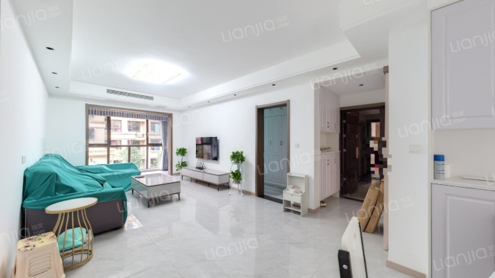 财信中梁首府二手房实景图