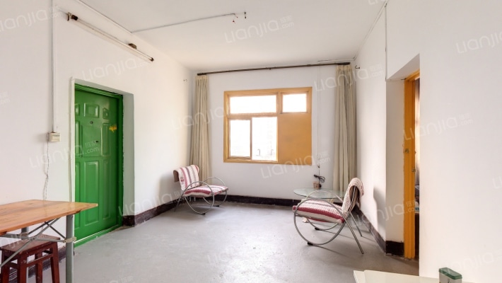 石坪桥正街3号二手房实景图