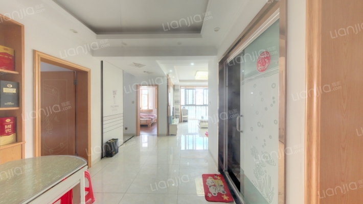 瑞士花园二手房实景图