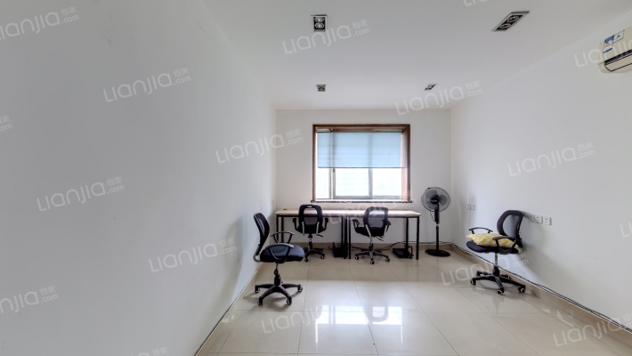 世纪银河二手房实景图