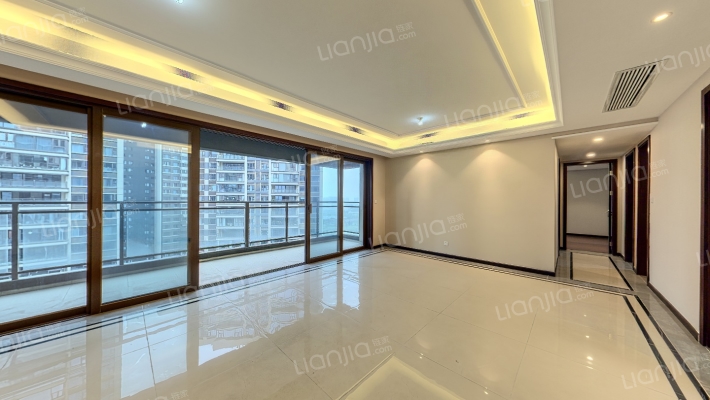 蓝光长岛国际五期二手房实景图