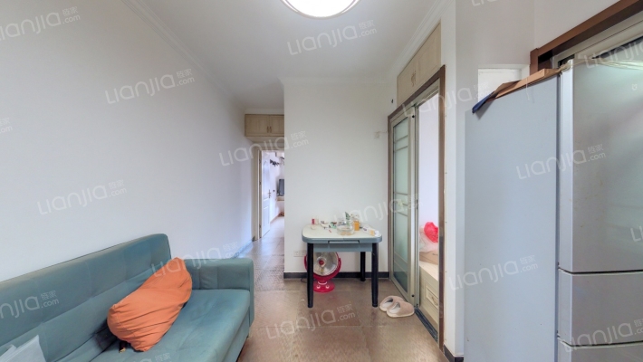 富力华庭二手房实景图