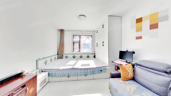 多恩虹郡二手房实景图