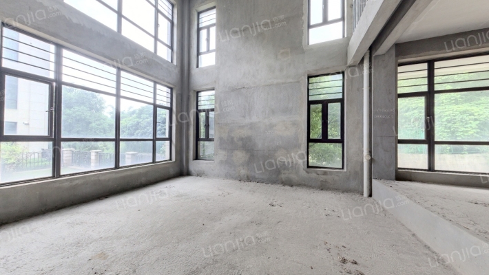 御园二手房实景图