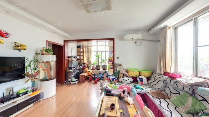 金鸡亭花园小区东区二手房实景图