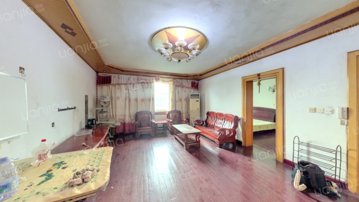 北京东路盐政大厦二手房实景图