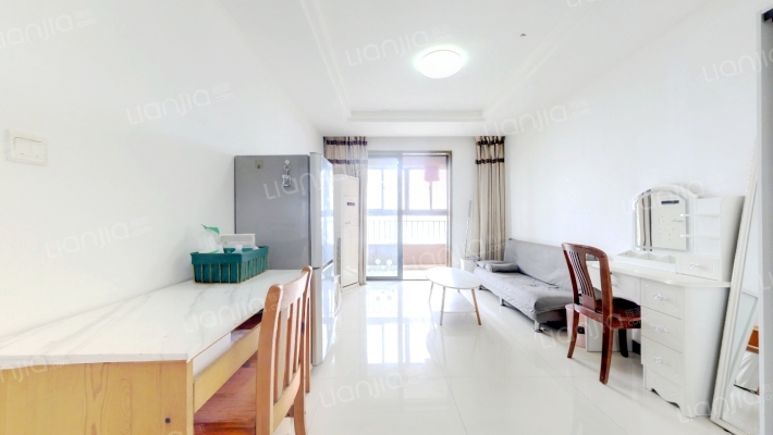 嘉宝广场二手房实景图