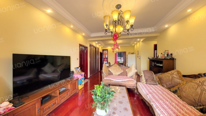 世纪城赏江苑二手房实景图