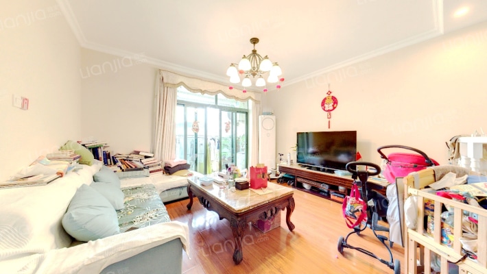 天悦园南山二手房实景图