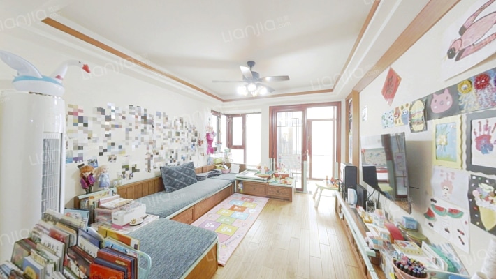 国金印象二手房实景图