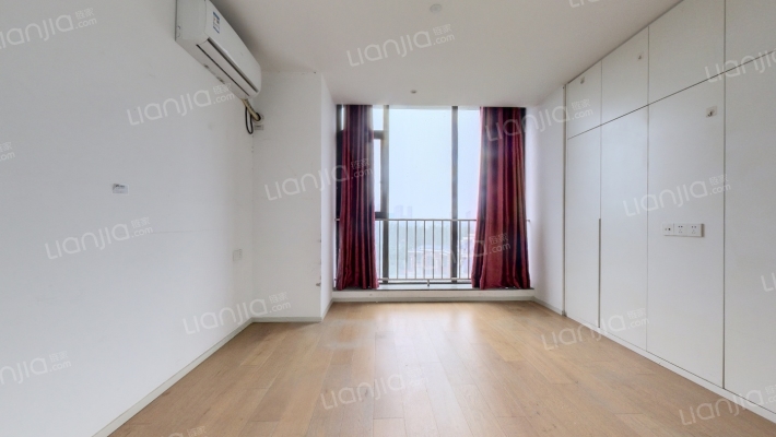 永威V尚二手房实景图