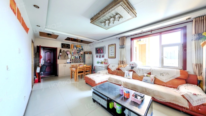 嘉冠尚城二手房实景图