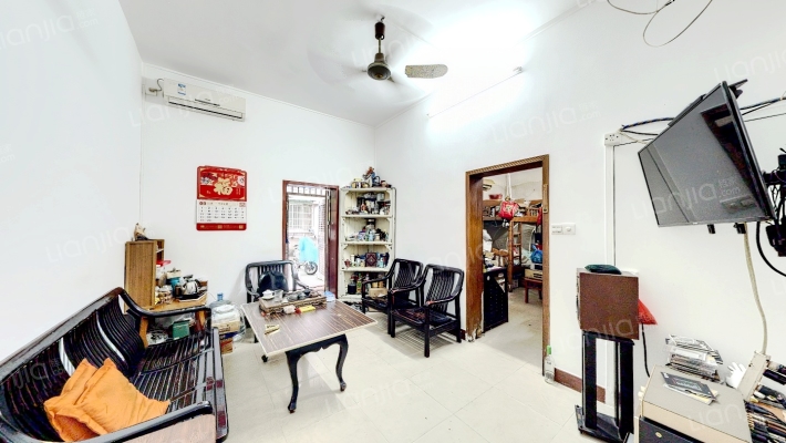 麓苑路二手房实景图