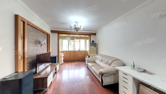 芳沁苑二手房实景图