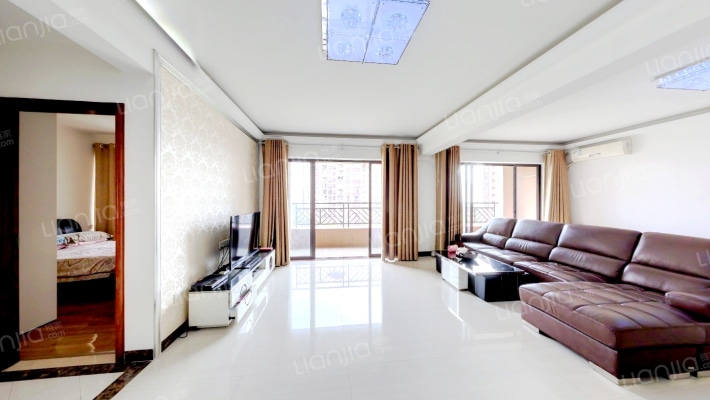 龙光棕榈水岸北区二手房实景图