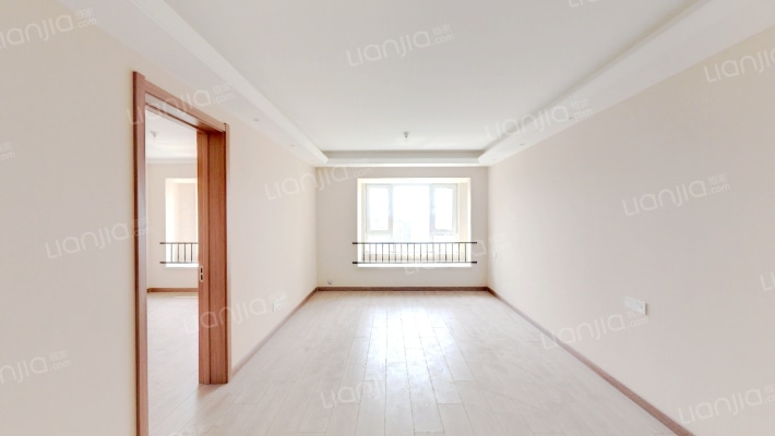 万科翡翠都会A区二手房实景图