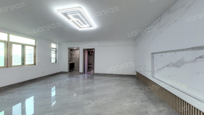 七宝一居二手房实景图