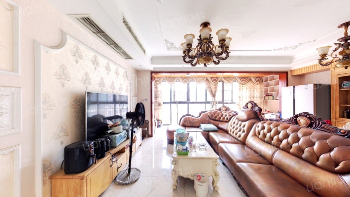 银诚东方国际三期二手房实景图