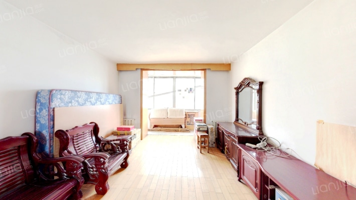 开关厂宿舍二手房实景图