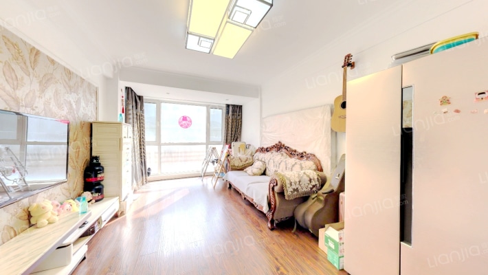 鼎新鼎润四季二手房实景图