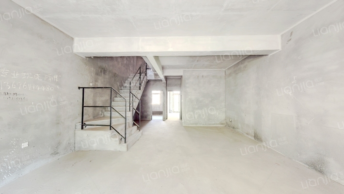 北京城建云熙台东区二手房实景图