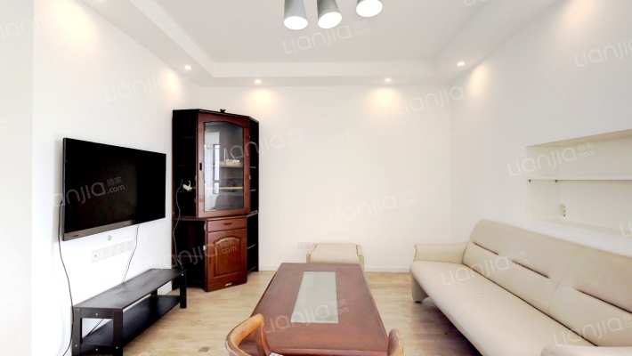 绿地东岸涟城二手房实景图