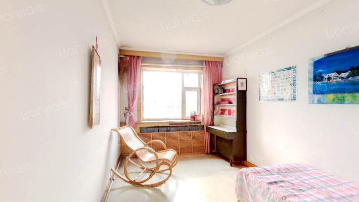 黄金家属楼二手房实景图