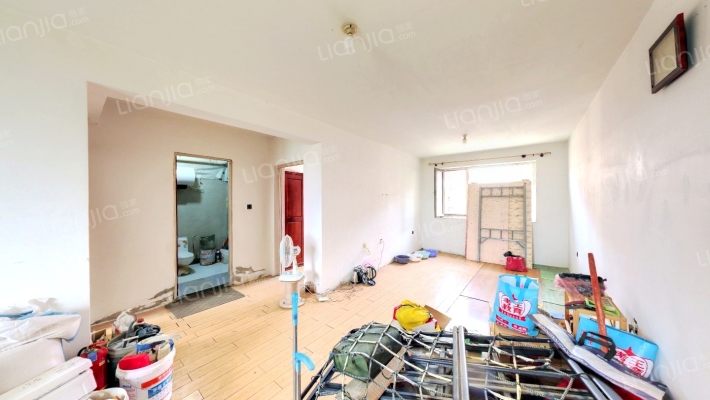 天洁华尔街二手房实景图