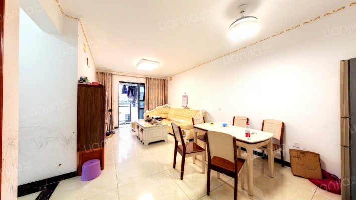 嘉华星际湾二手房实景图