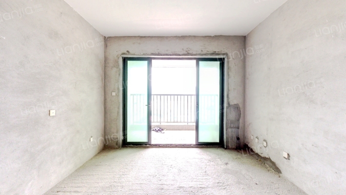 裕龙君汇二手房实景图