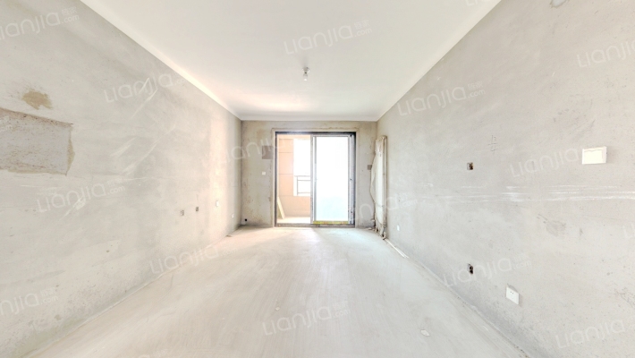 盛世卧龙城北院二手房实景图