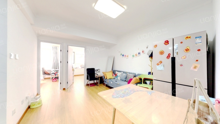 摩登公园二手房实景图