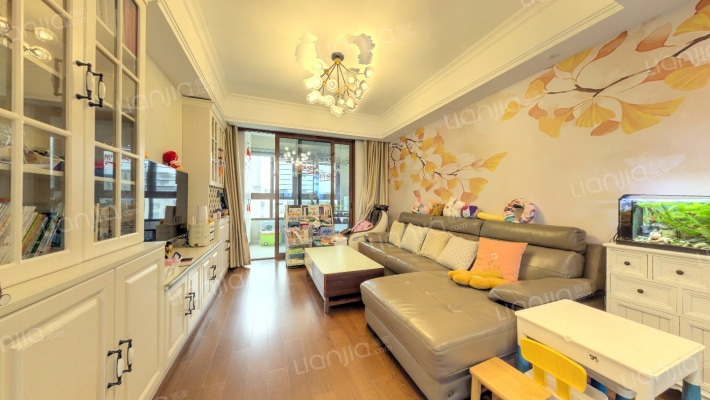 盛世宝邸(二期)二手房实景图