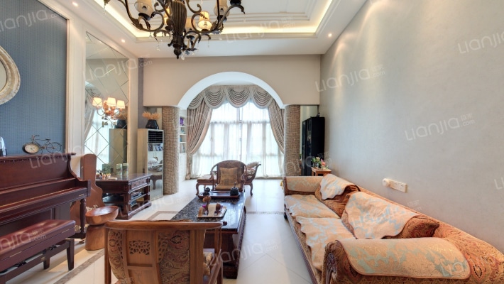 翠屏国际紫檀苑二手房实景图