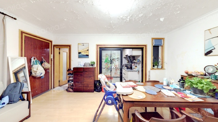 东港新村二手房实景图