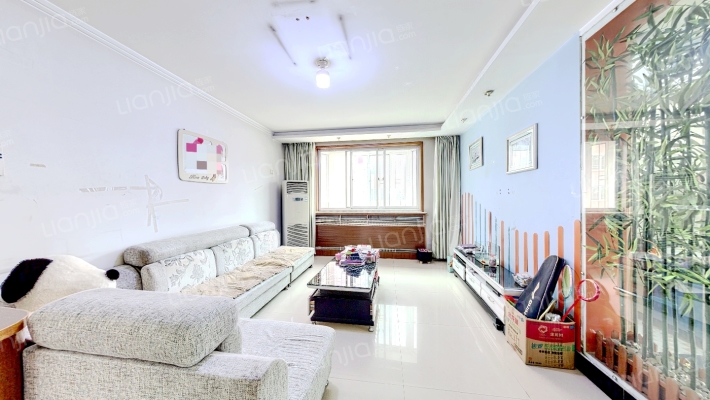 雅馨家园二手房实景图