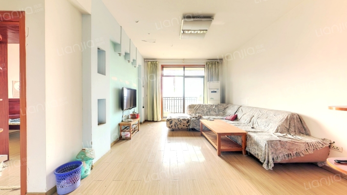 东方夏威夷国际花园二手房实景图