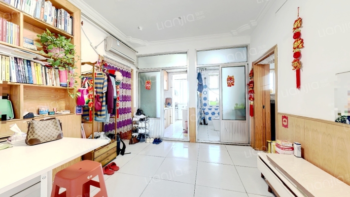 拱辰大街6、8、10号楼二手房实景图