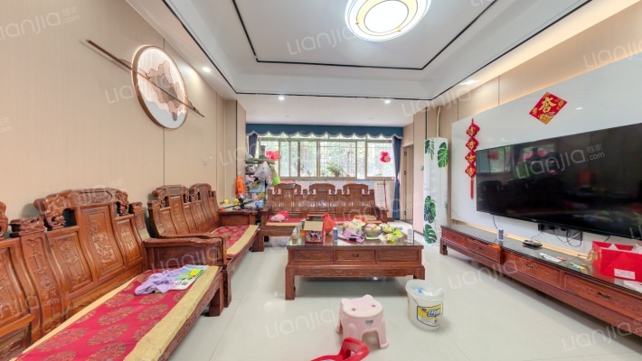 龙日花苑BC区二手房实景图