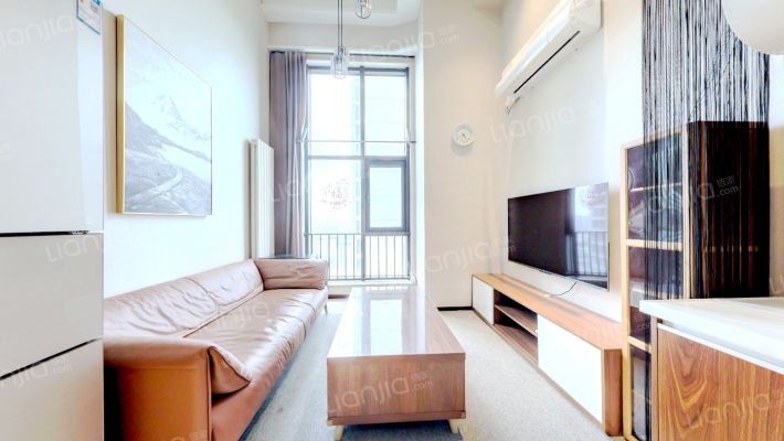 融创裕华壹号公寓二手房实景图