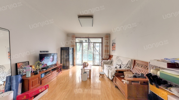 国际花都郁金苑二手房实景图